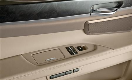 2009 BMW 7-Series 3