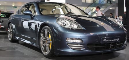 Porsche Panamera Live