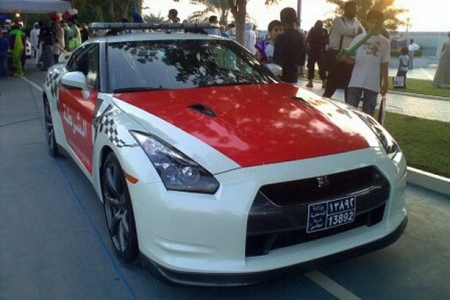 Adu Dhabi Police Force Gets Nissan GT-R 01