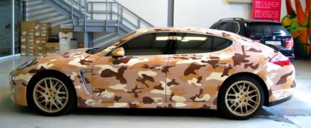 Camouflage Porsche Panamera Turbo