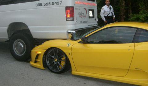 Ferrari F430 Scuderia Crash