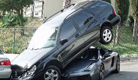 Car Crash Gallardo Parked Under Another Car 01