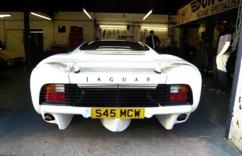 Jaguar_XJ220S_For_Sale_02