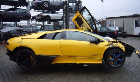 3rd Lamborghini LP670-4 SV Crash