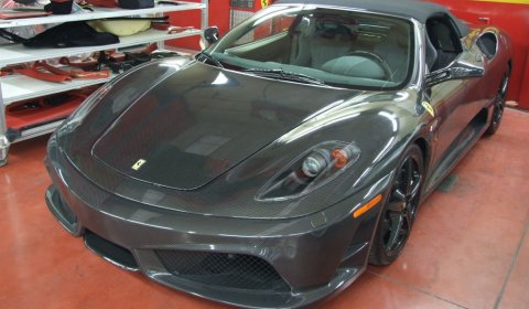 Ferrari 430 Scuderia 16M Carbon Edition