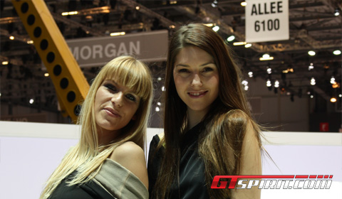 Geneva Motor Show 2010 Girls