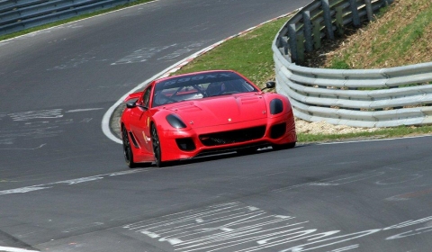 Ferrari 599XX Claims New Record on Nürburgring