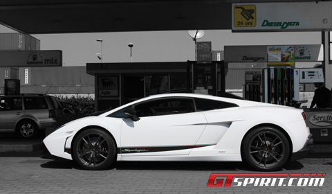 White 2010 Lamborghini LP570-4 Superleggera Video