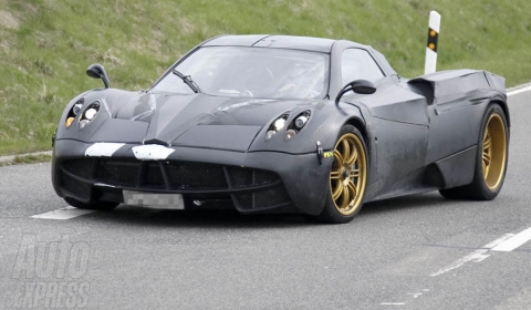 More Spyshots Pagani C9