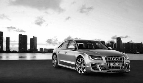 Teaser 2011 Audi S8