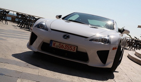 Lexus LFA