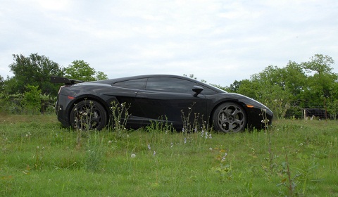 Mans Sells Everything To Buy Lamborghini and Tour US