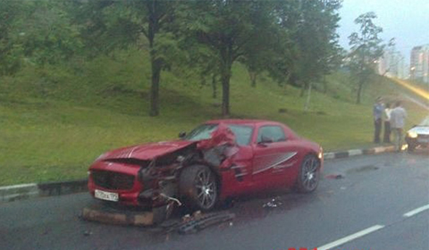 SLS AMG Crash