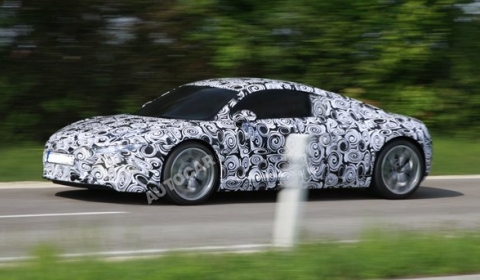 Spyshots 2012 Audi R8 E-tron Hits German Roads