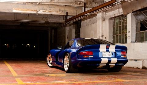 Dodge Viper GTS