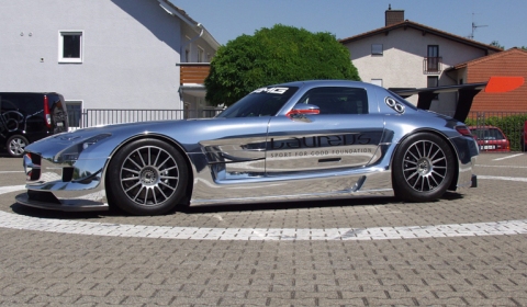 Chrome Mercedez-Benz SLS AMG GT3 Racer