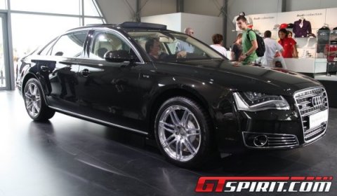 Goodwood 2010 Close-up Audi A8 L W12