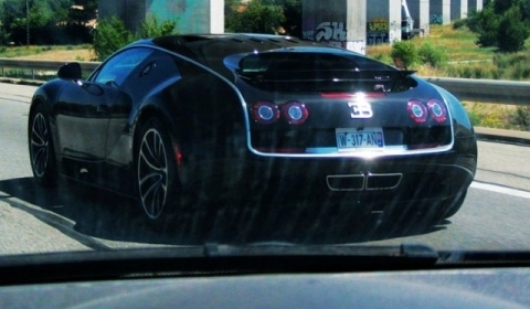 Spotted Bugatti Veyron 16.4 Super Sport