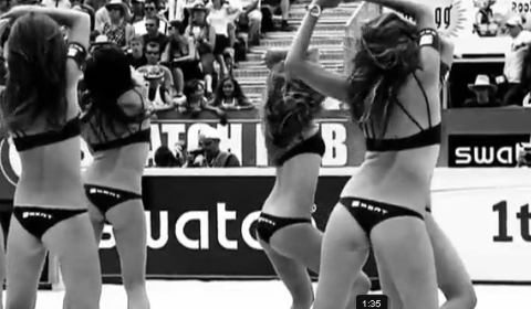 Video Beach Volleyball Seat Girls