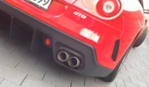 Video: Ferrari 599 GTO Shooting Flames