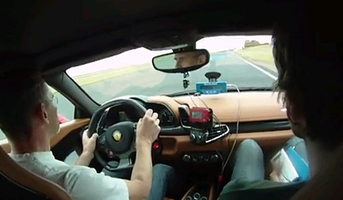 Video Ferrari 458 Italia Track Test by Evo