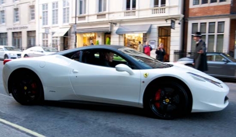 Spotted Gordon Ramsay's White Ferrari 458 Italia 01