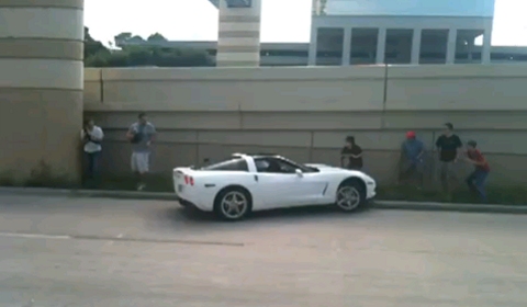 Video: Corvette Burnout Goes Wrong
