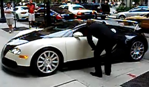 Video Bugatti Veyron Crash During Test Drive