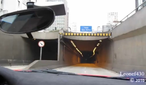 Video Ferrari 360 Challenge Stradale Inside a Tunnel