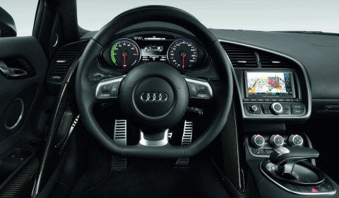 2012 Audi R8 E-tron 01
