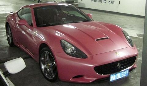 Pink Ferrari California