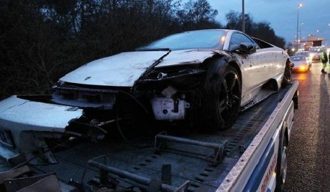 Car Crash Lamborghini LP640 Crashed near Bordeaux on Christmas Evening