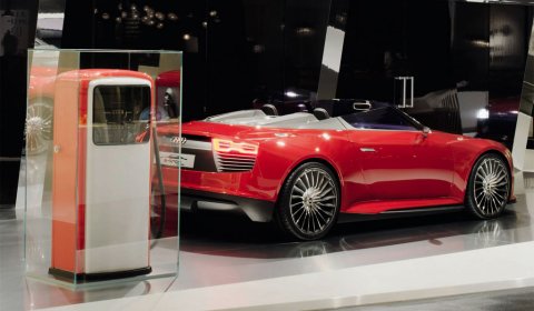 Red Audi E-tron Spyder at Design Miami 01