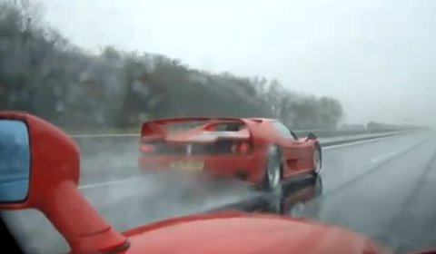 Video: Ferrari F50 Doing 120mph+ in the Rain