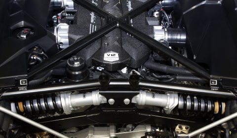 Lamborghini Reveals Images Aventador's Suspension