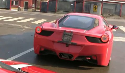 Video Ferrari 458 Challenge in Streets of Maranello