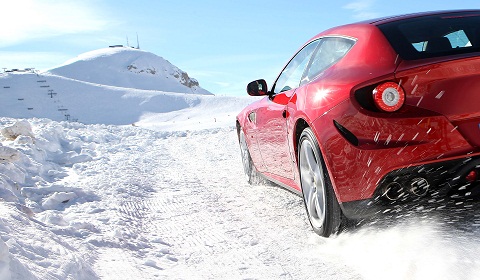 Ferrari FF in the Snow