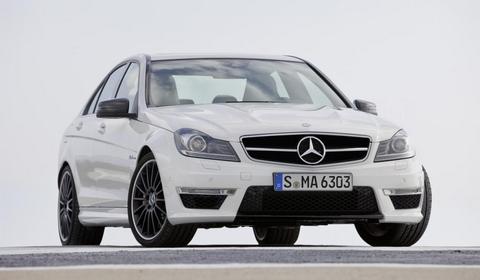 2011 Mercedes-Benz C63 AMG