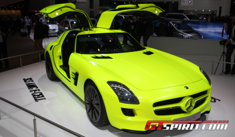 Geneva 2011 Mercedes SLS AMG E-Cell