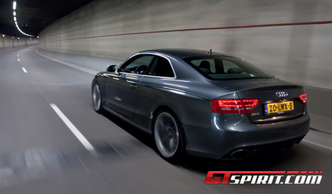 Road Test 2011 Audi RS5 01