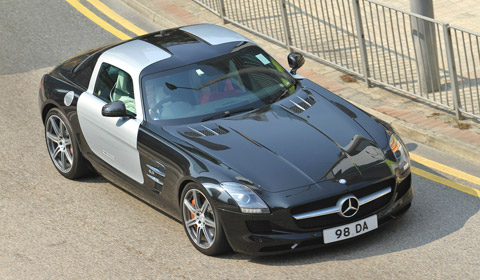 Two Tone Mercedes SLS AMG