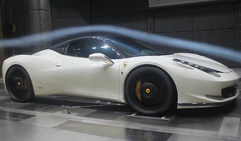 Video Novitec Rosso Ferrari 458 Italia in Wind Tunnel