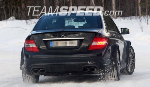 Spyshots Next Generation Mercedes-Benz C63 AMG Black Series 02