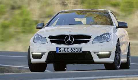 Video 2012 Mercedes-Benz C63 AMG Coupé