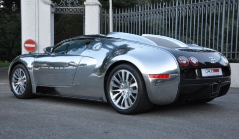 For Sale: Nr. 01 Bugatti Veyron Pur Sang at Top Marques 2011