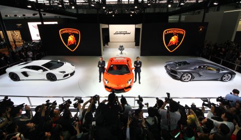 Lamborghini LP700-4 Aventador Official Release in Asia 01