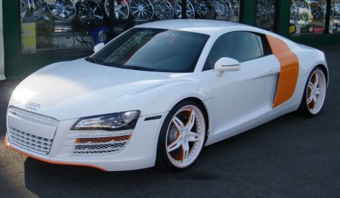 Overkill Audi R8 'Space Ship'