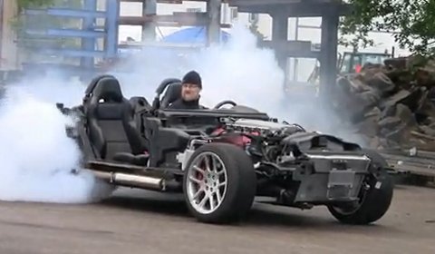 Video Burnout in a Bodyless Dodge Viper