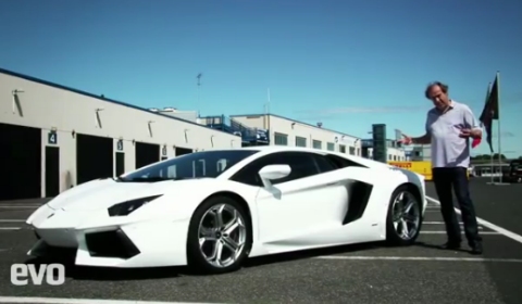 Video EVO Tests Lamborghini LP700-4 Aventador