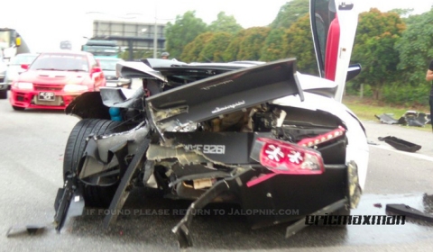 Car Crash BMW M5 Crashes into Lamborghini Murcielago